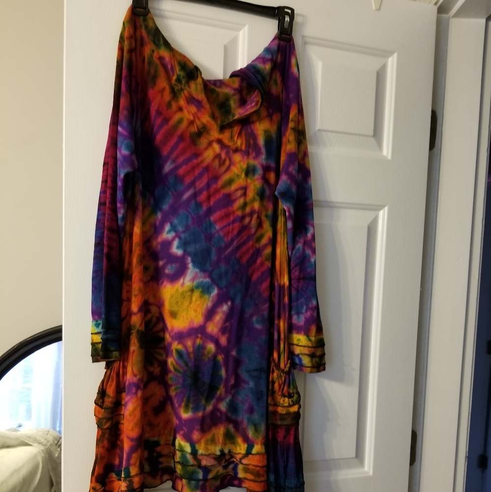 Kathmandu imports hooded top